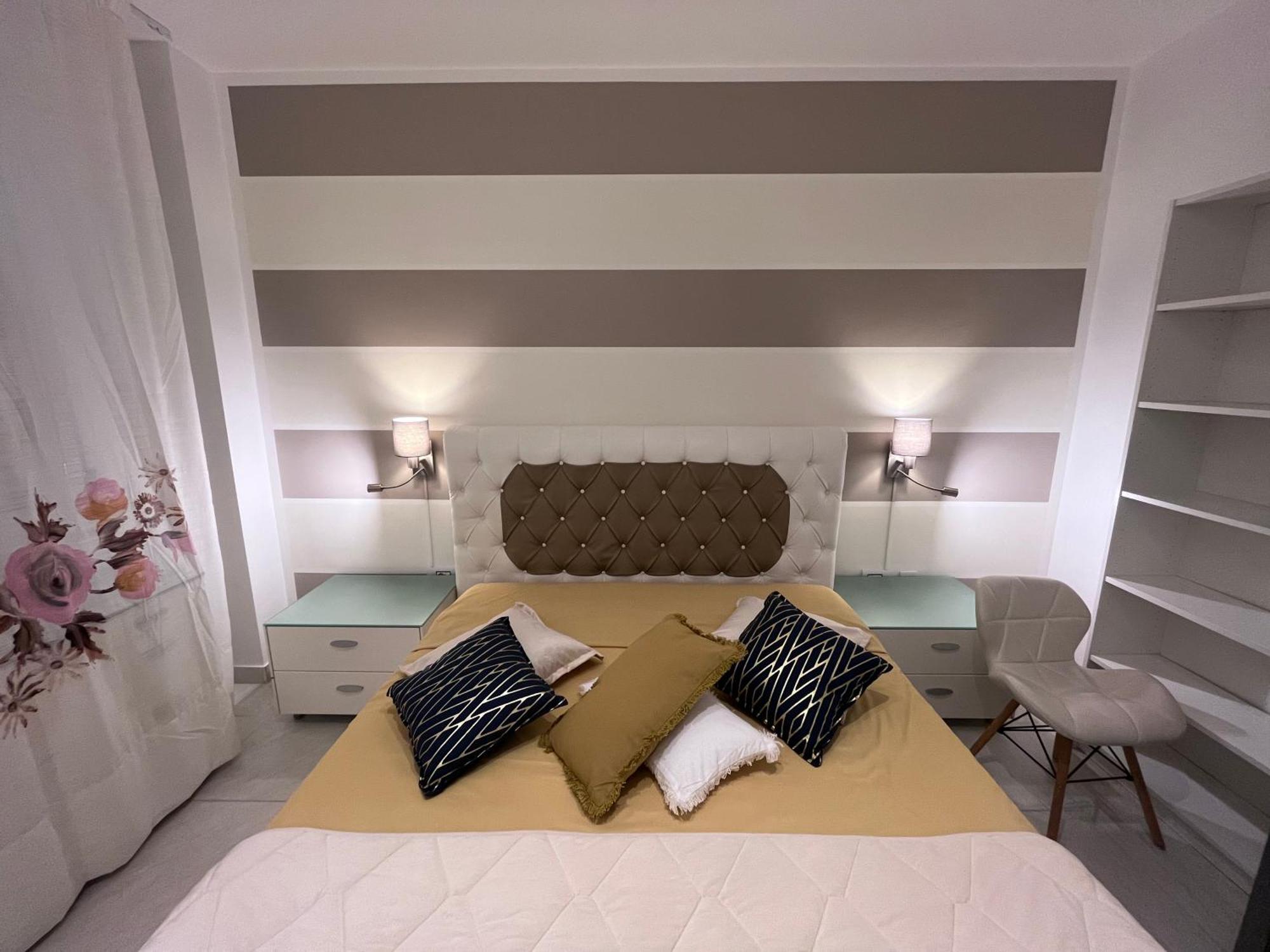 Kalbia Or Renovated, Functional, Intimate And