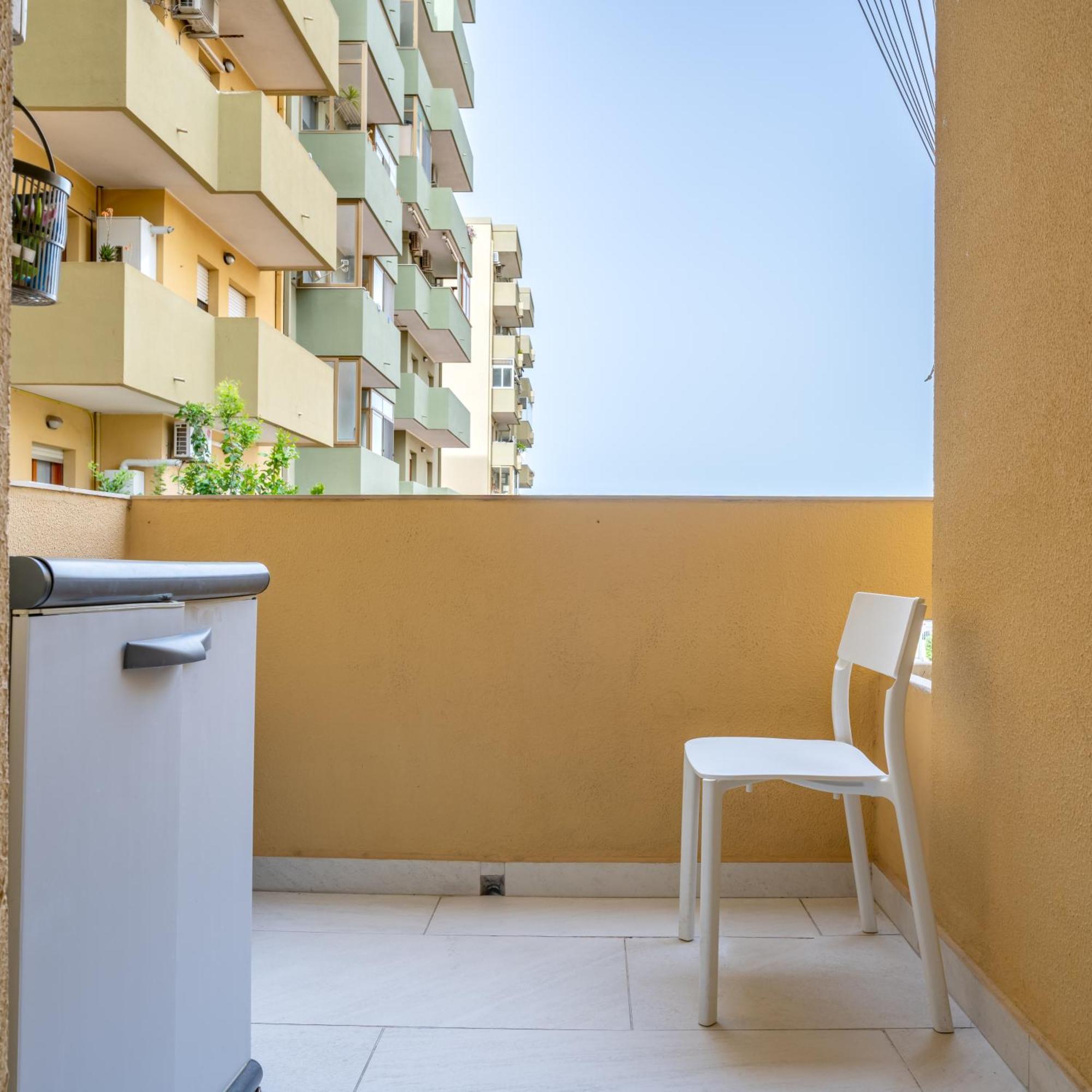 Kalbia Or Renovated, Functional, Intimate And Cagliari